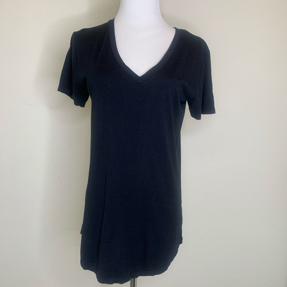 Baldwin V Neck Black T Shirt Sz Small